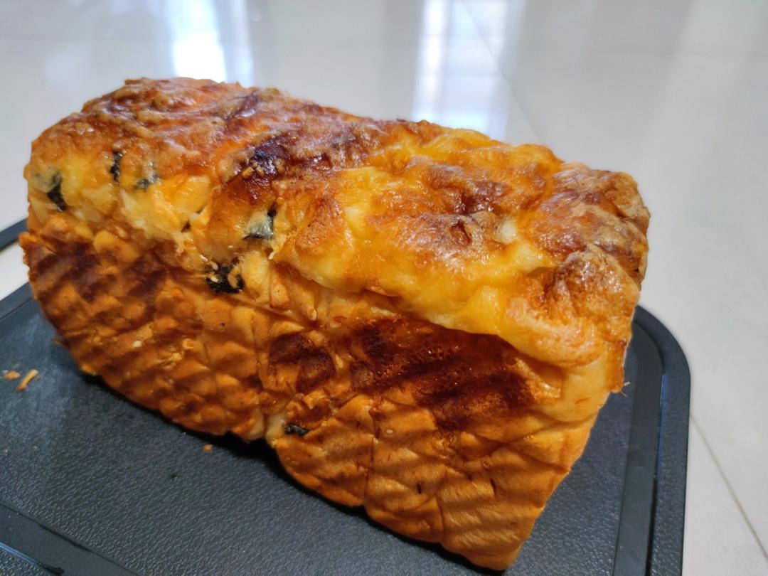 肉松吐司【超多料香爆马苏里拉】