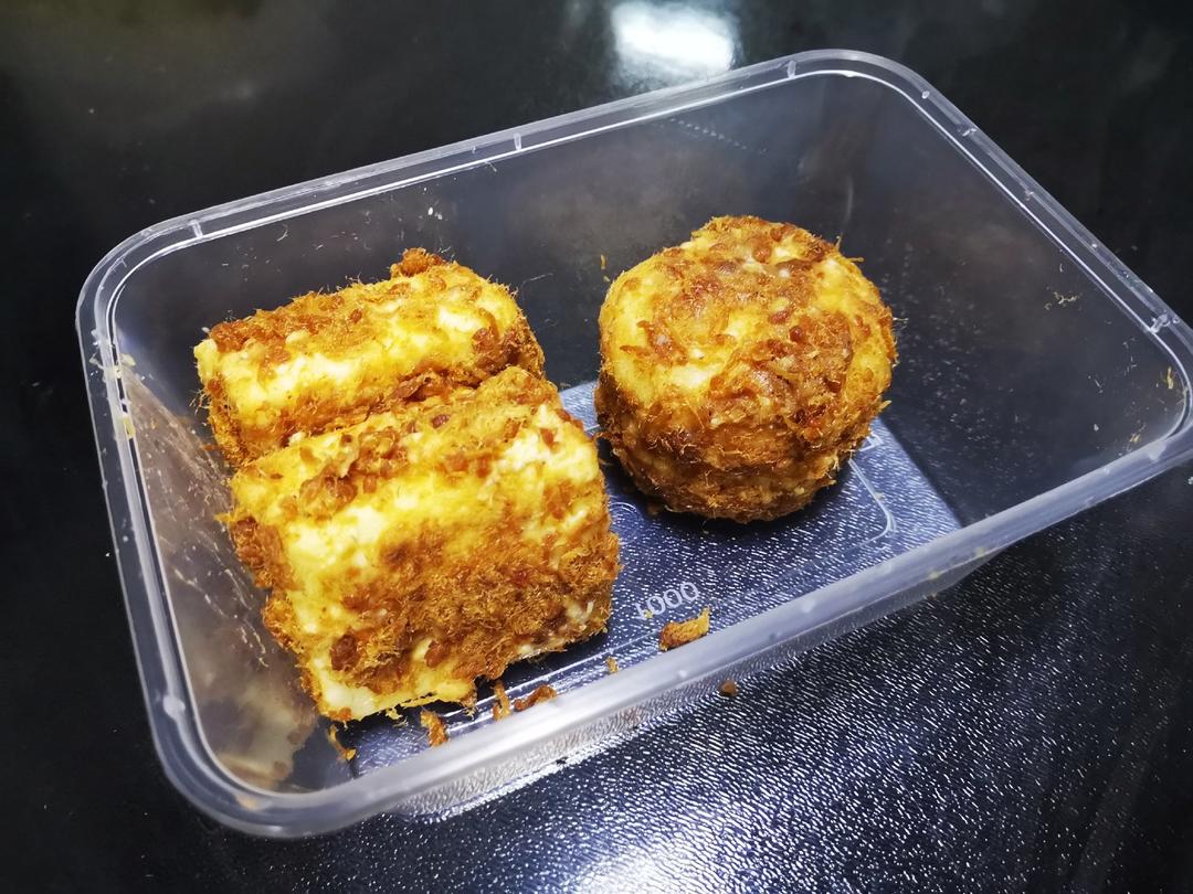 美味海苔肉松小贝