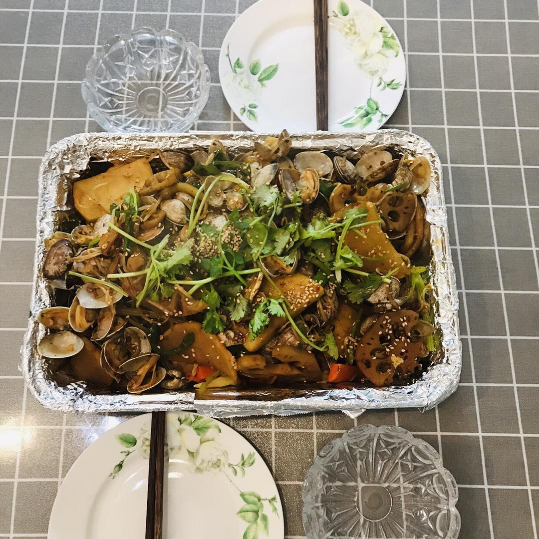 什锦辣炒花蛤
