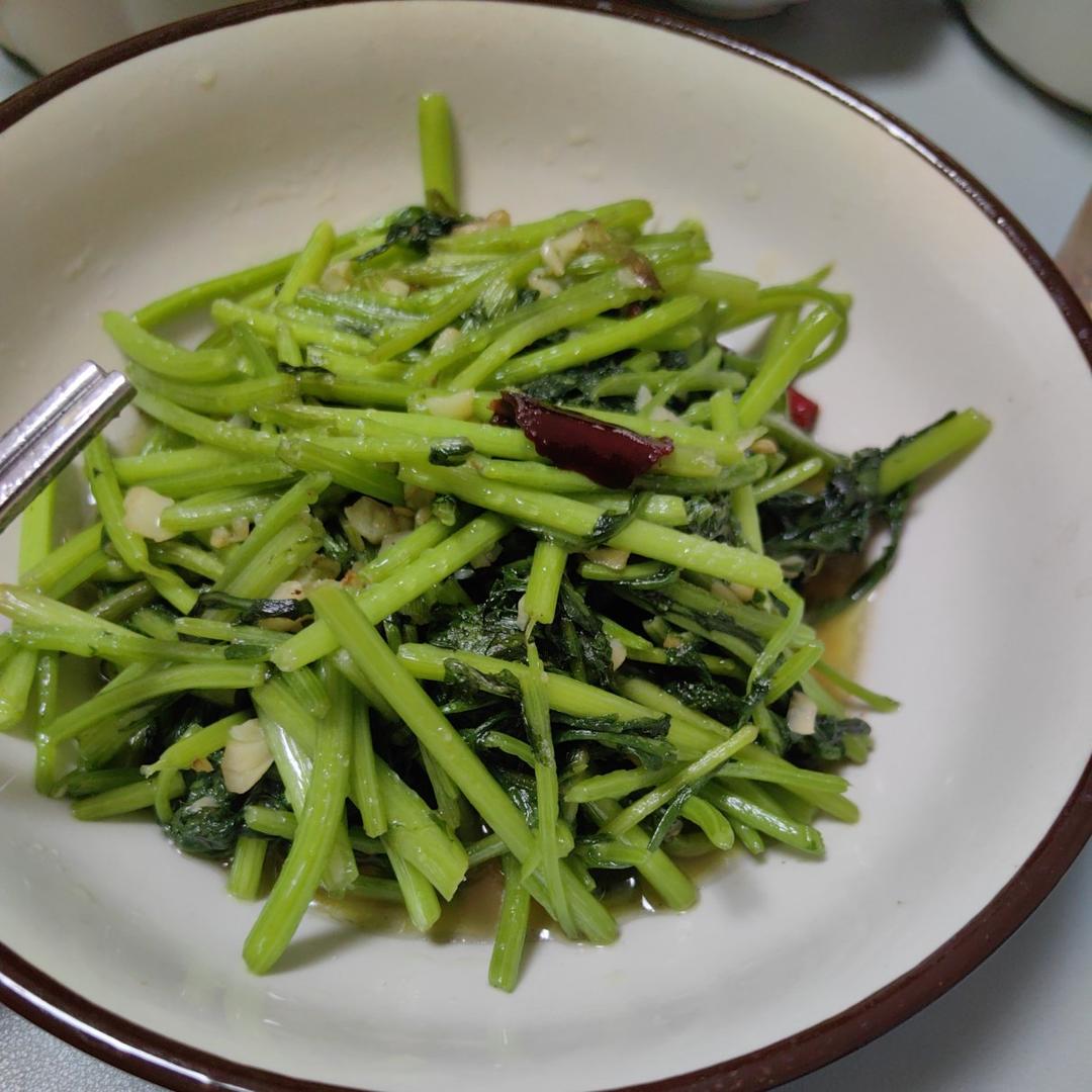 蒜蓉茼蒿