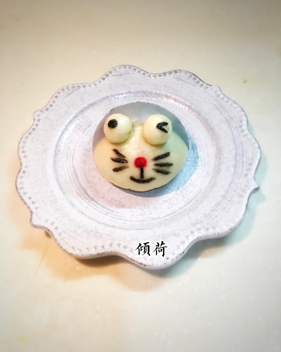机器猫豆沙包