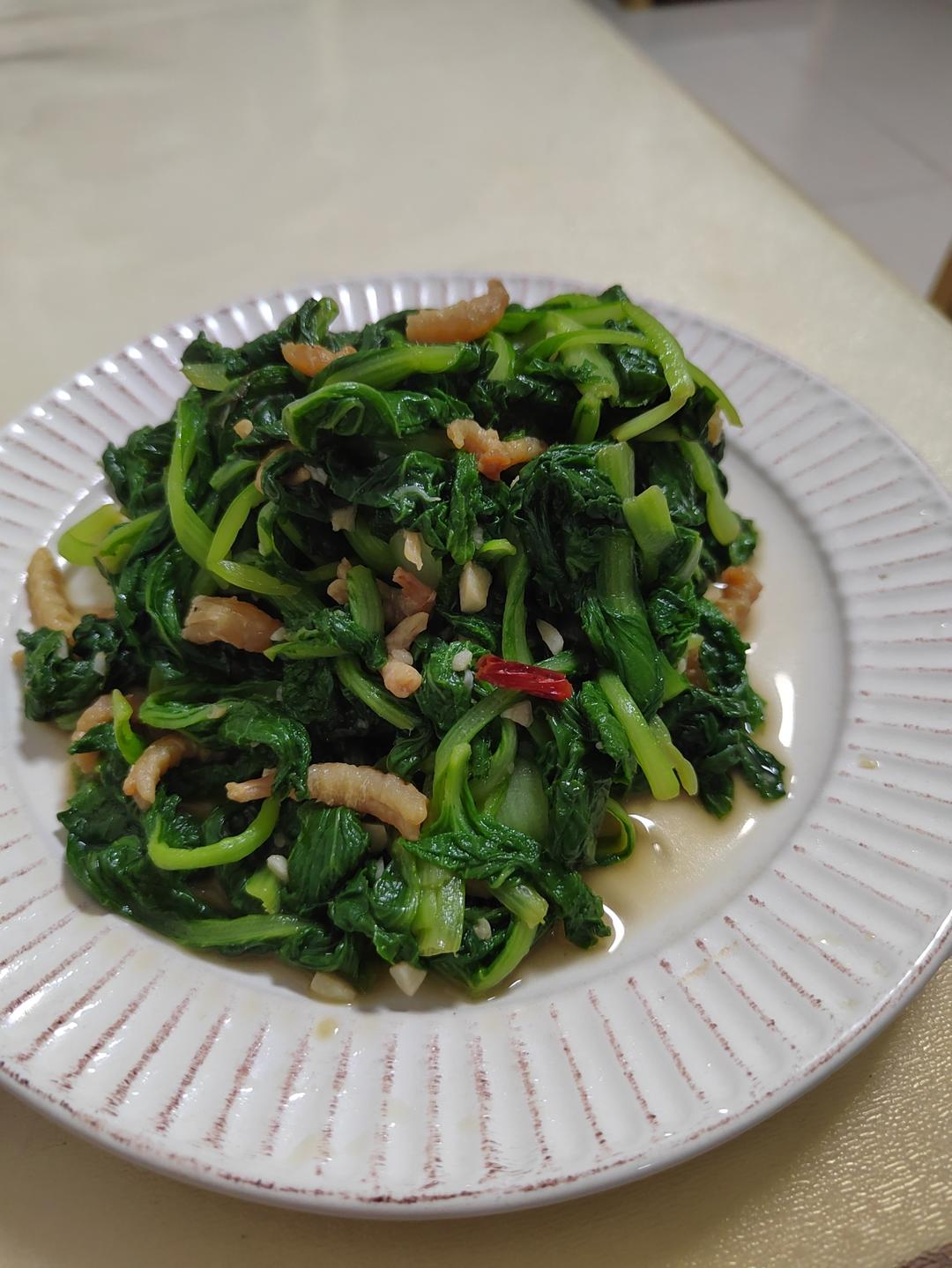 炝炒小白菜（脆爽）