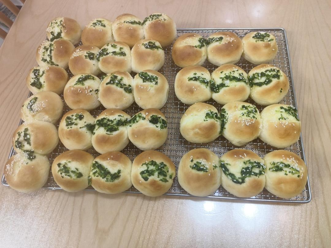 松软可爱，香葱泡泡包