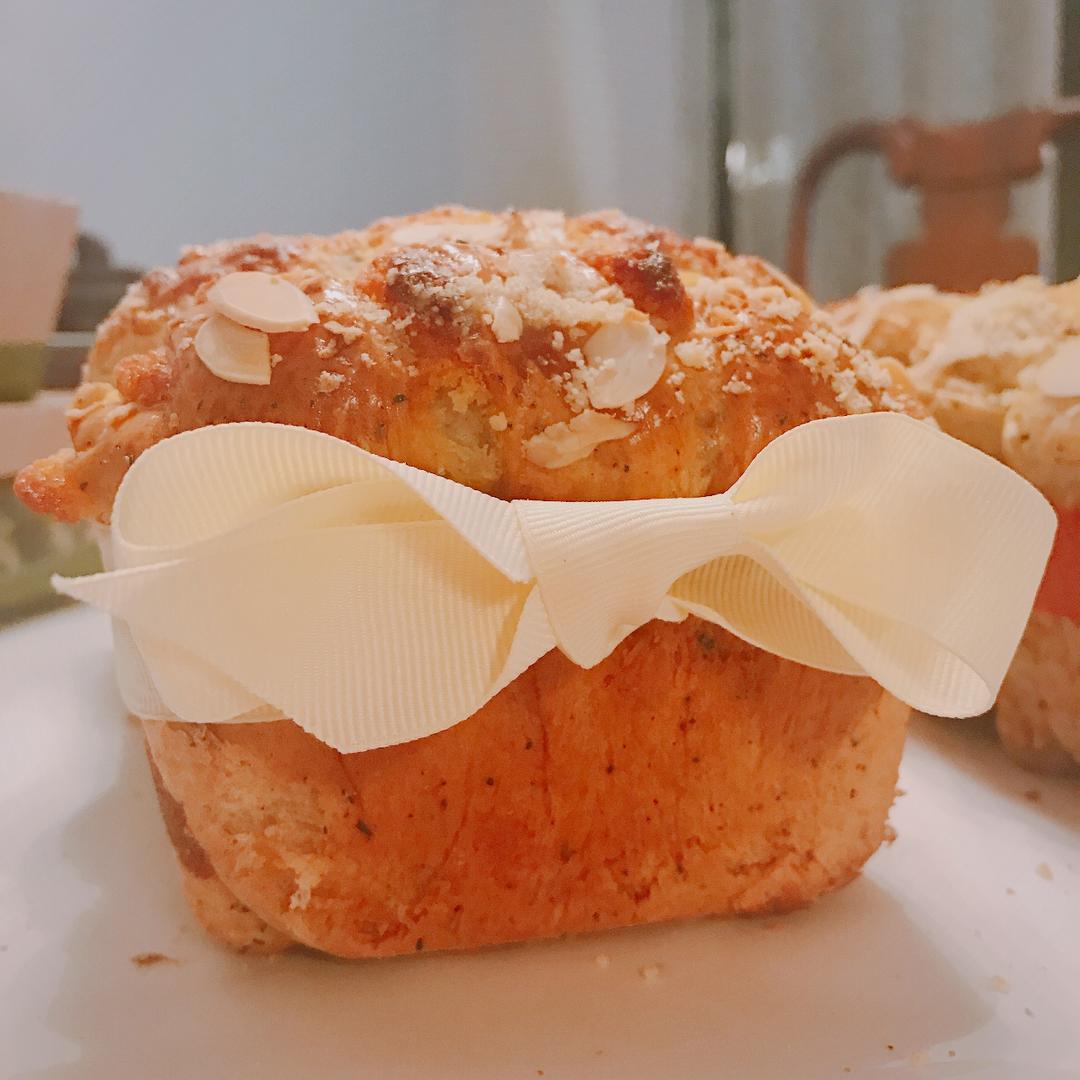 红茶奶酥面包