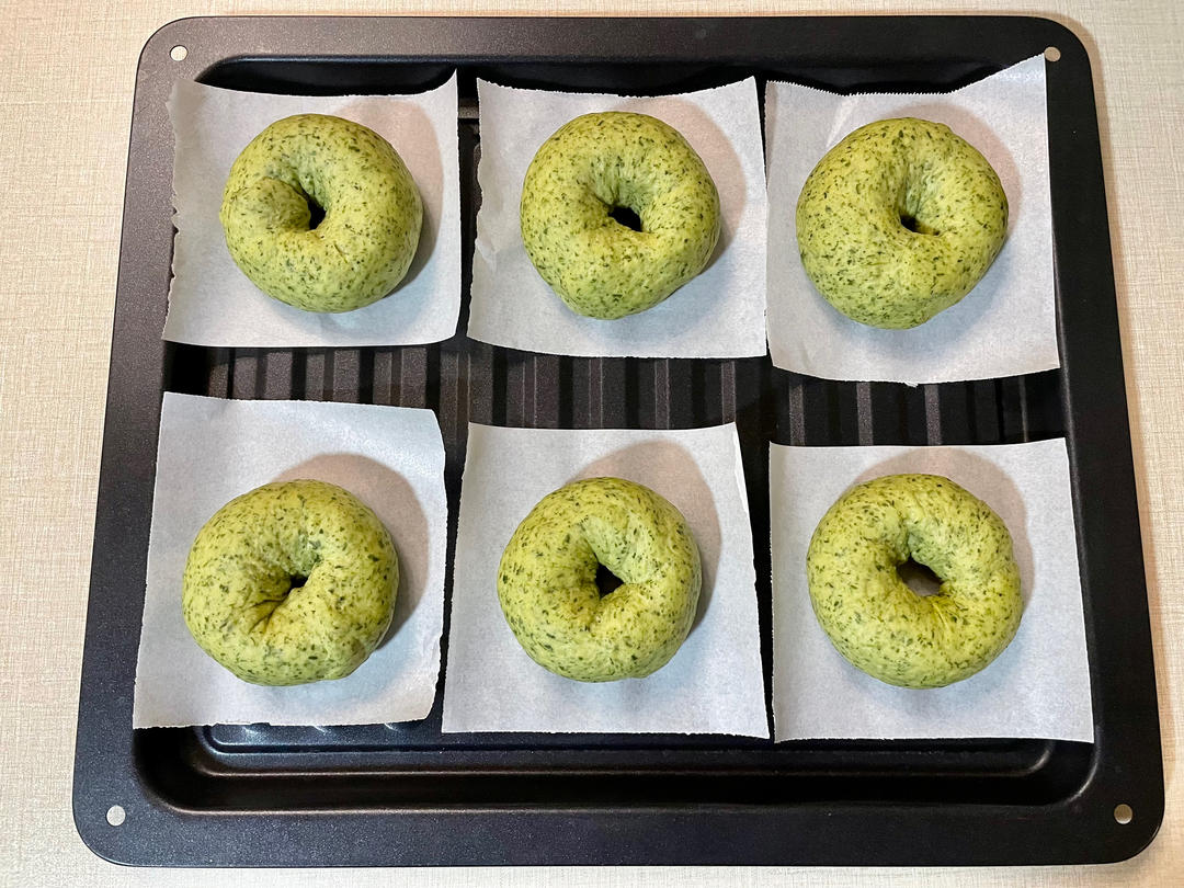 双倍黑芝麻奶酥贝果🥯一起吃养生贝果吧