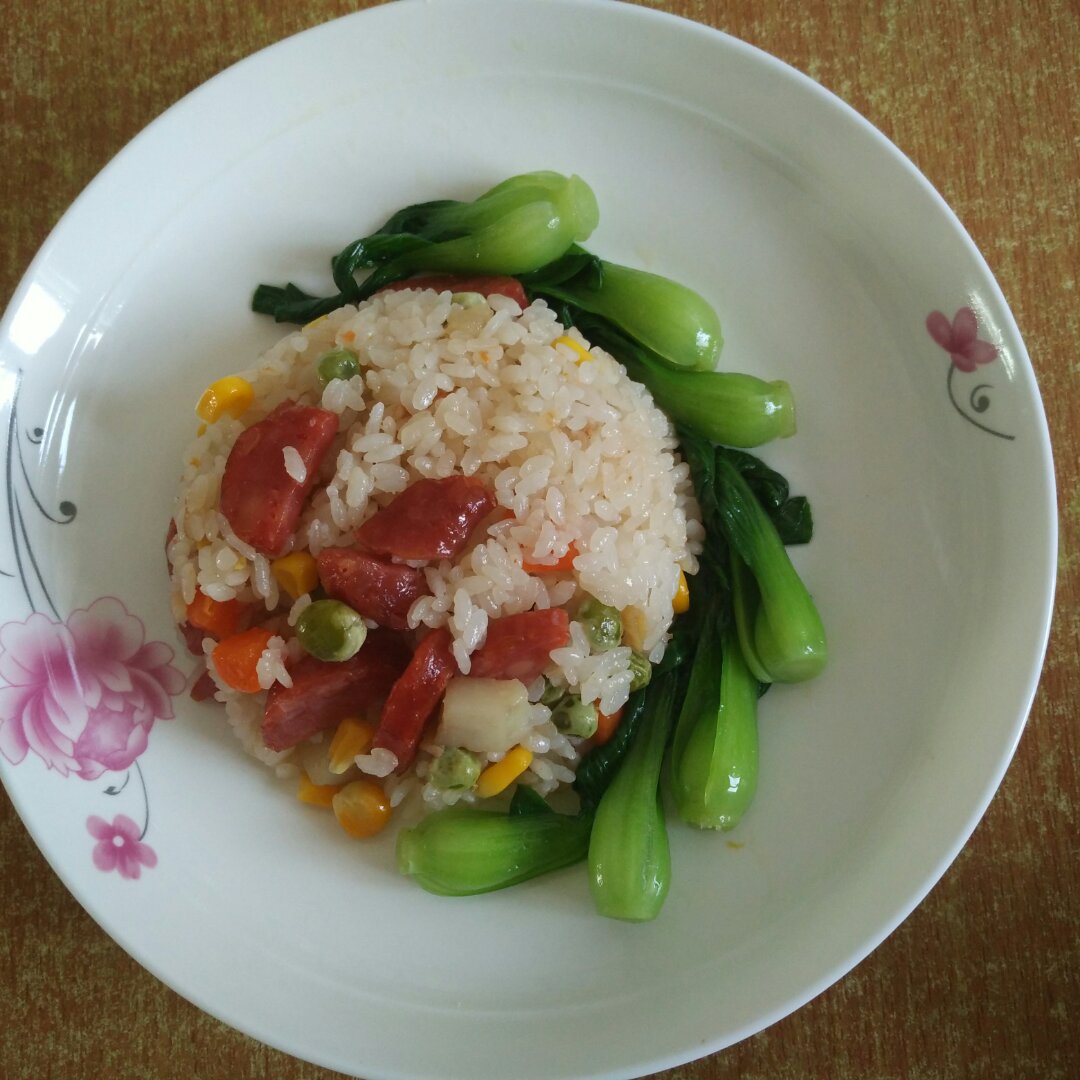 香肠煲仔饭