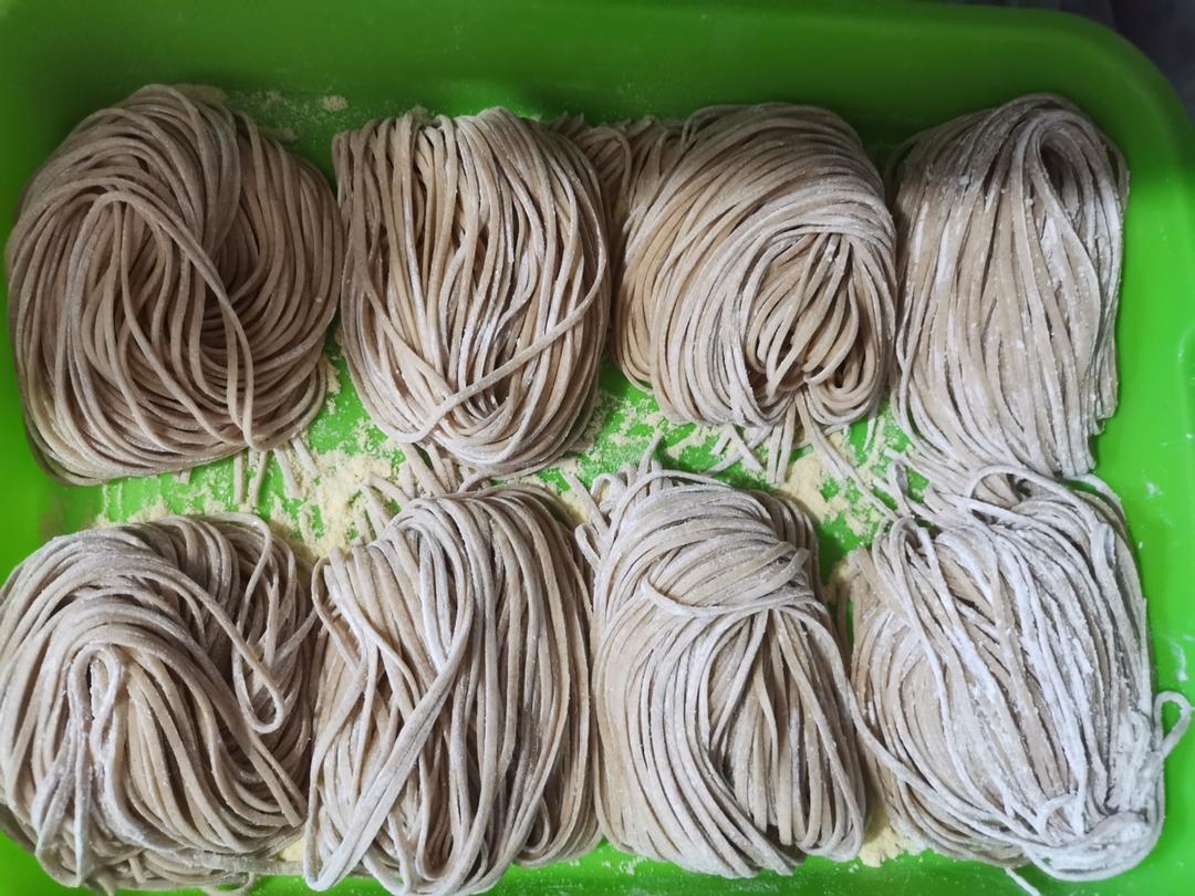 自制荞麦面（含荞麦粉制作）