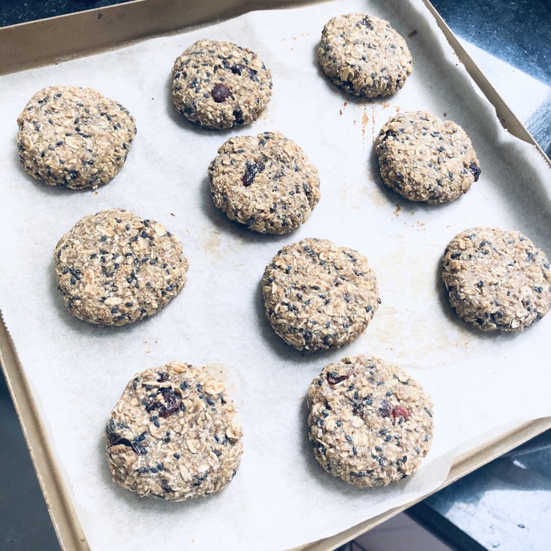 减脂代餐黑巧燕麦饼