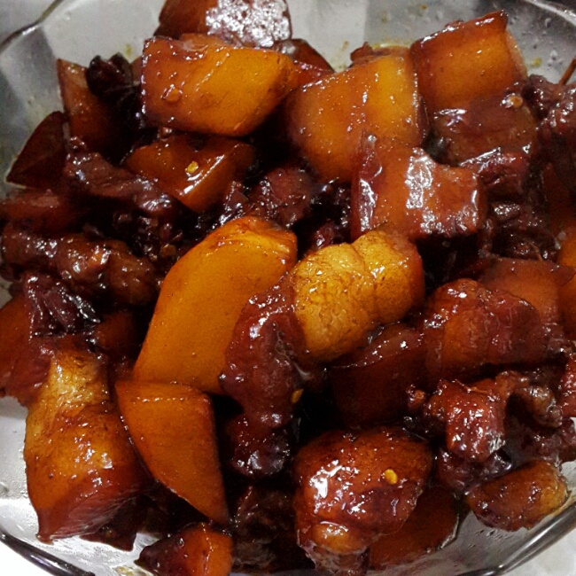 土豆红烧肉