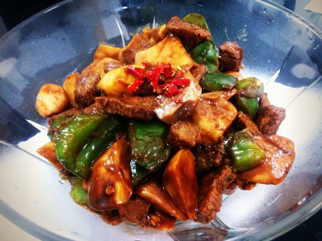 黑椒杏鲍菇牛肉粒