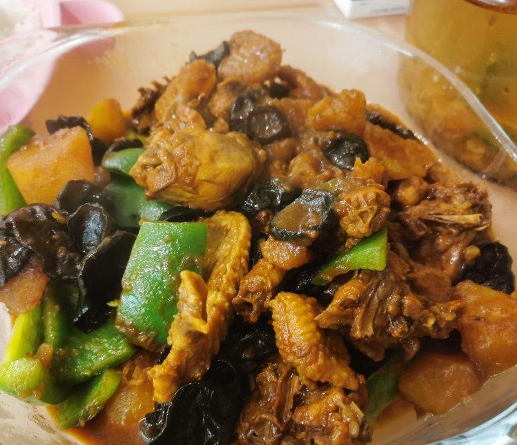红烧土豆鸡块