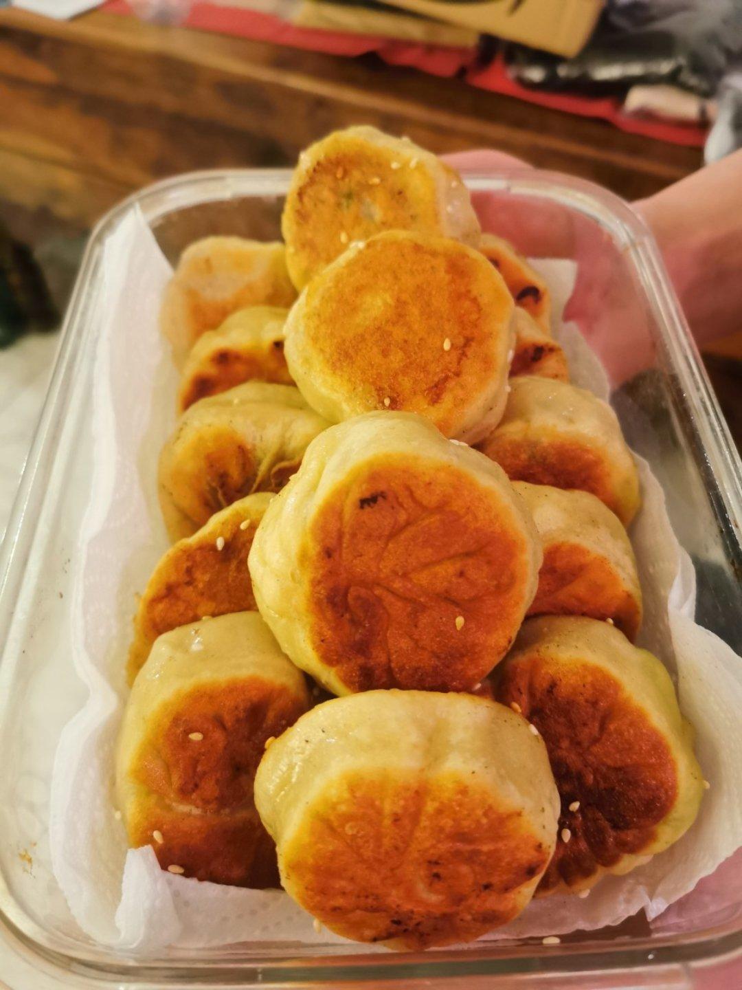 corrineluew0做的金牌牛肉煎包