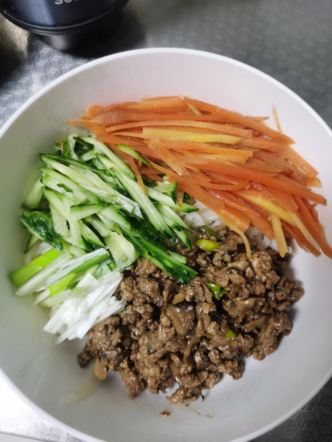 炸酱面