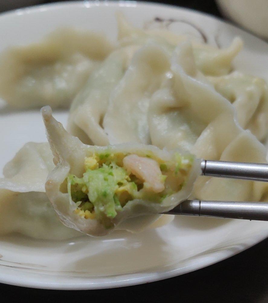 西葫芦虾仁馅饺子（鲜嫩多汁，口口生香）