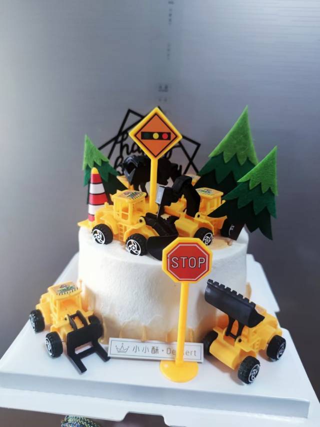 【零失败】不会裱花没关系的水果裸蛋糕 芒果裸蛋糕 完美戚风胚