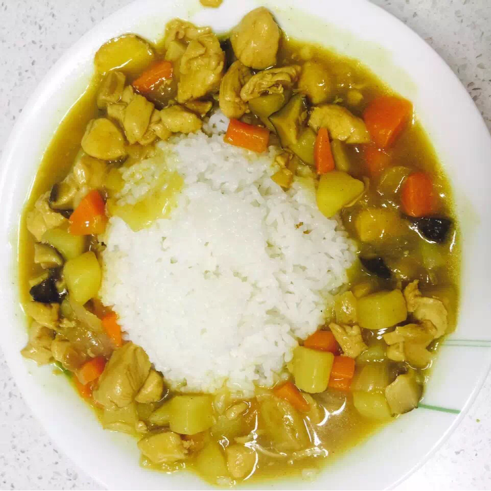 咖喱鸡肉饭