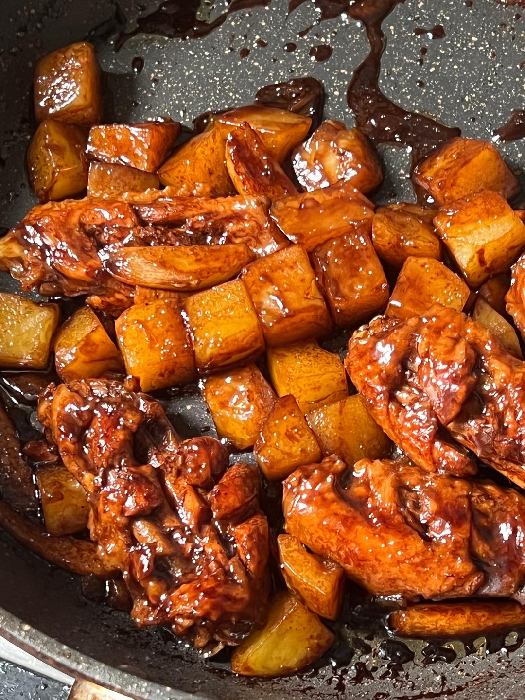 可乐鸡翅土豆的做法