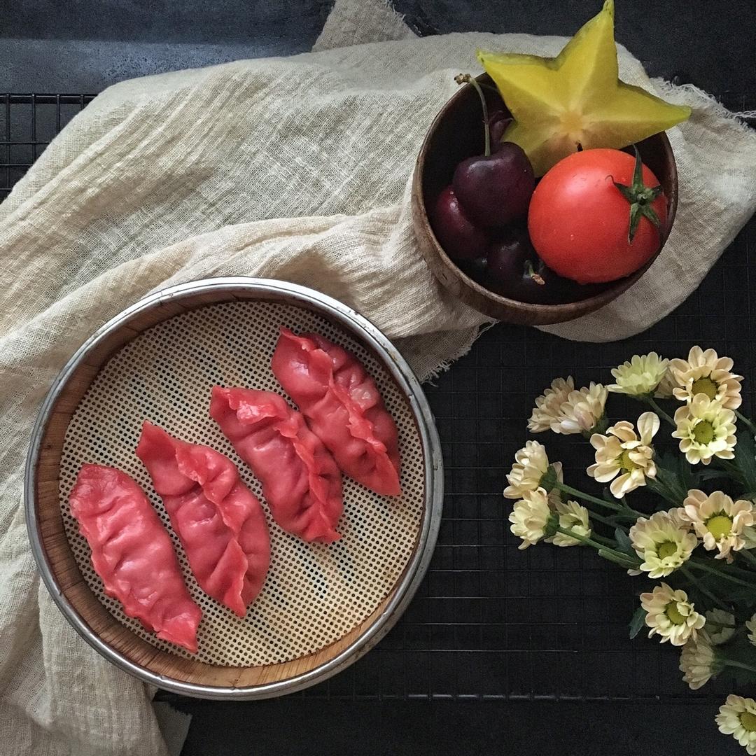 彩色饺子（蔬菜汁）