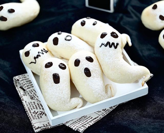 万圣节幽灵👻面包的做法