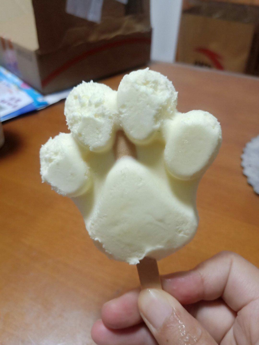 冰淇淋（消耗淡奶油）