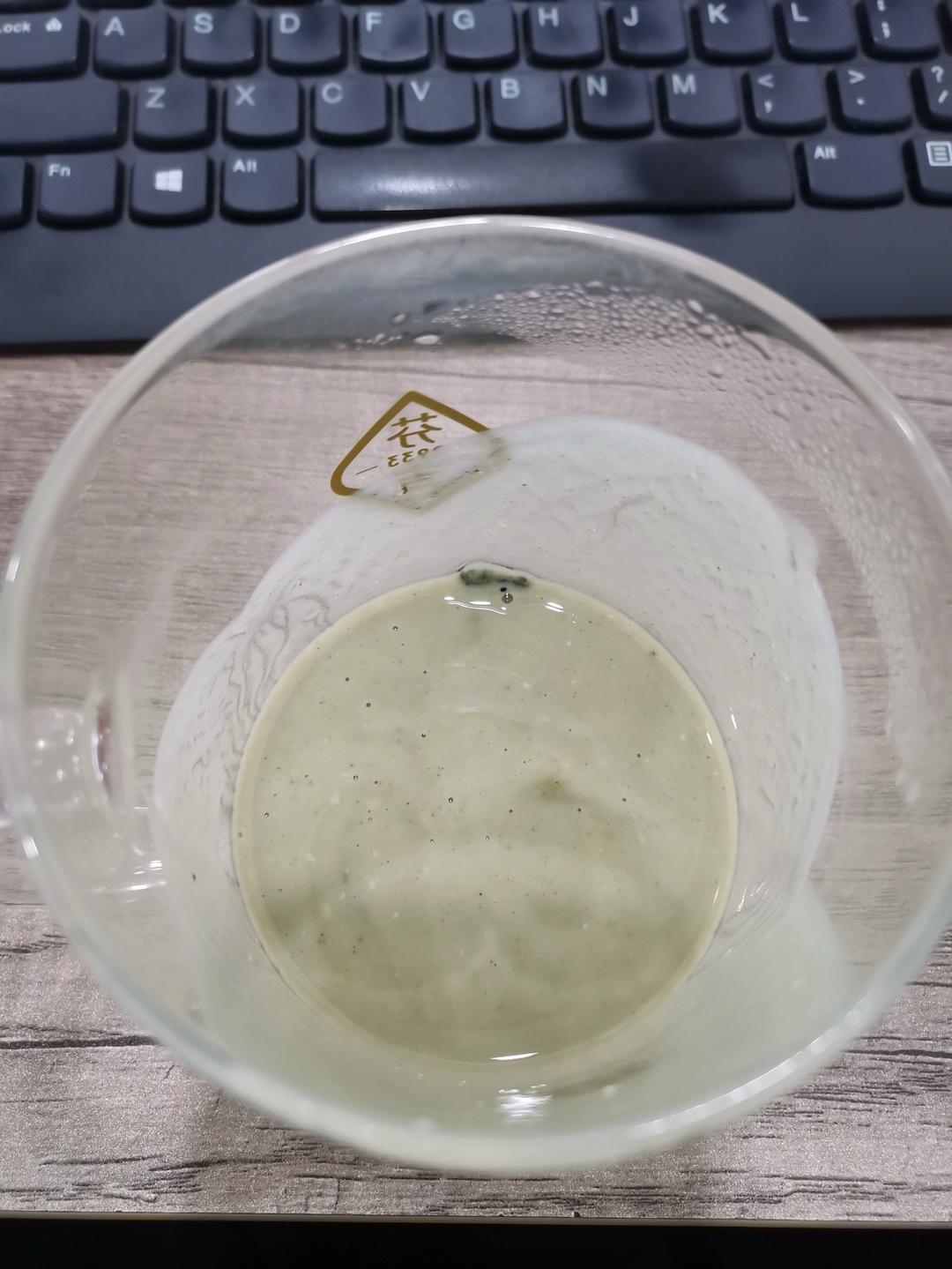 清新解腻的抹茶酸奶
