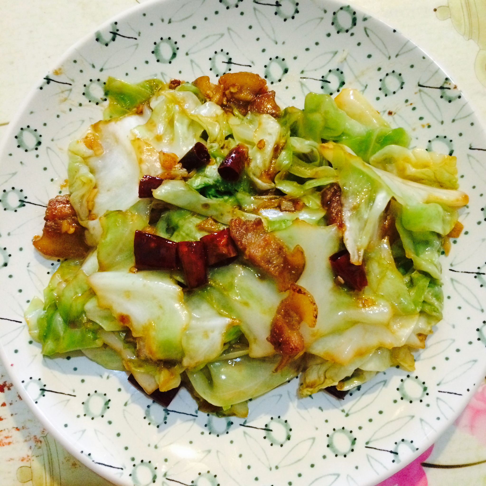 阿婆手撕包菜