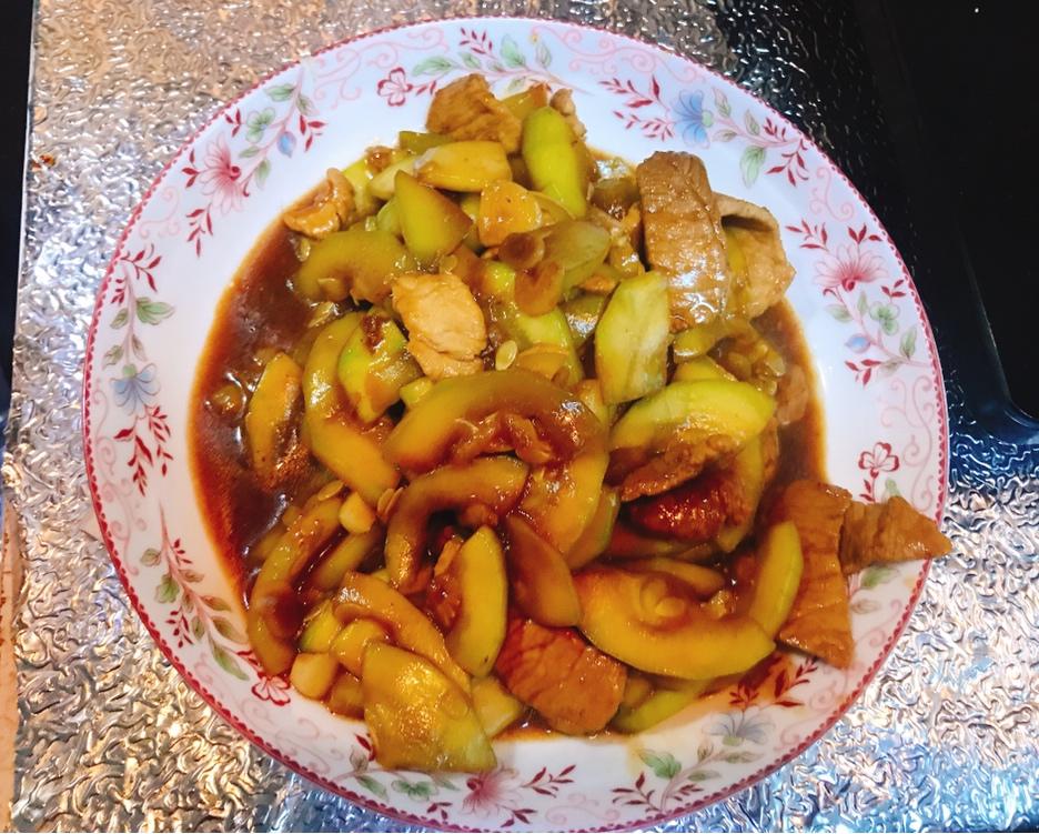 西葫芦炒肉