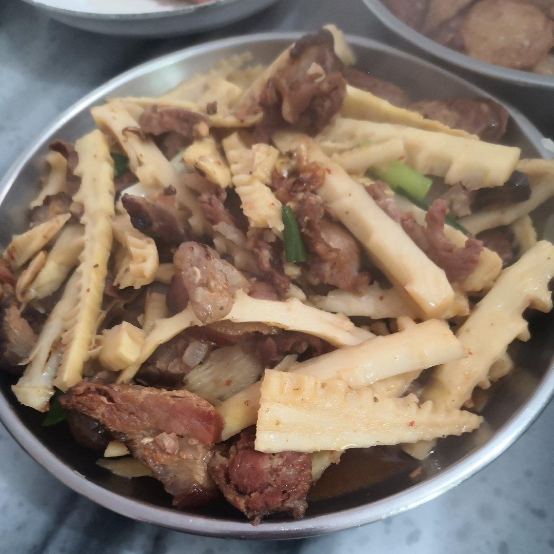 春季食鲜竹笋炒腊肉❤️健脾开胃家常菜