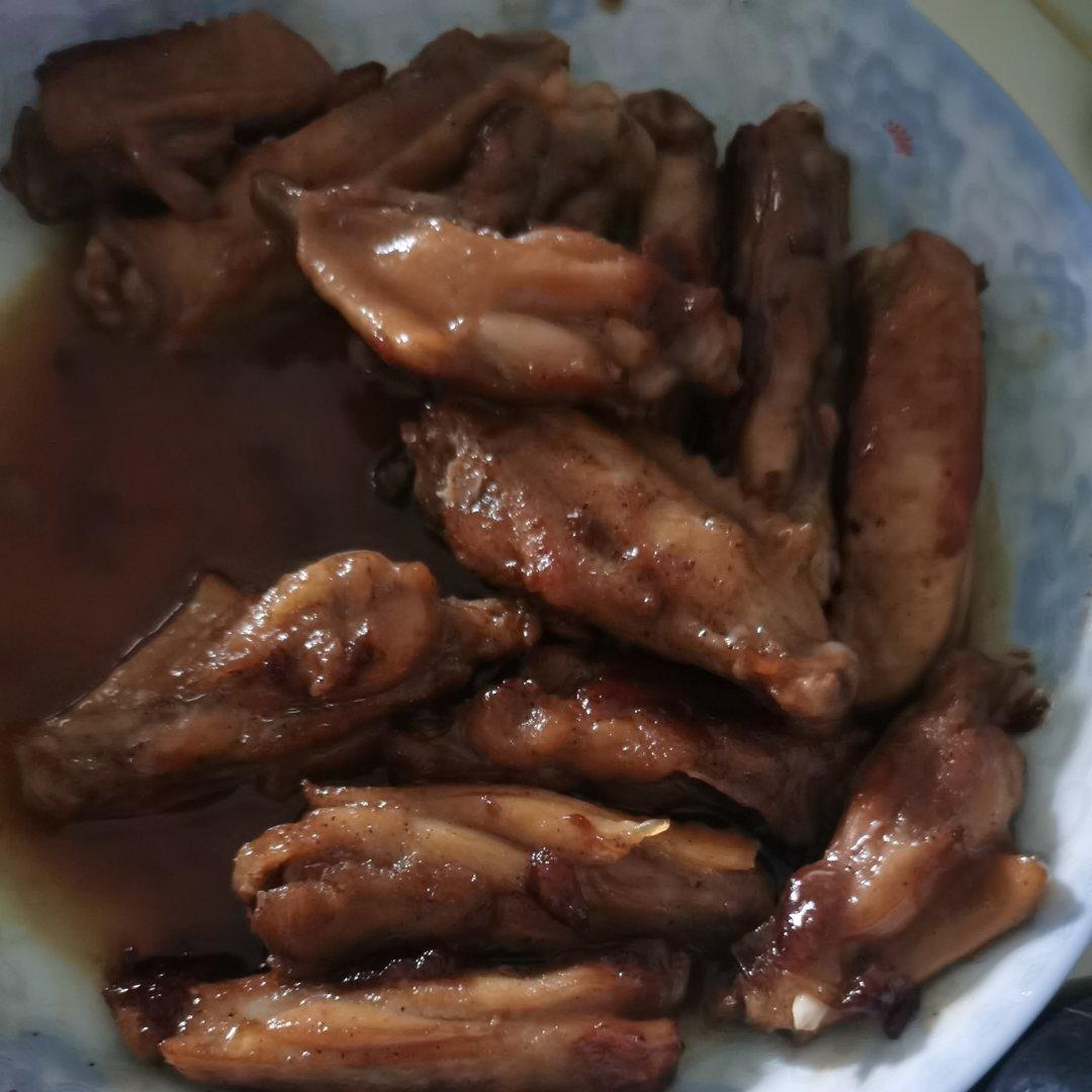 不舔手指算我输‼️做法超简单的鲜嫩多汁秘制小鸡翅🔥