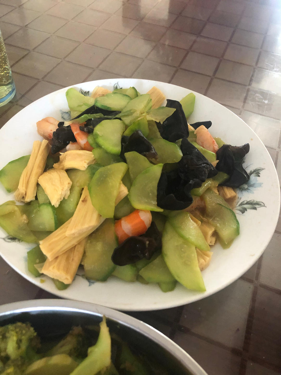 黄瓜木耳烧腐竹，营养低脂，很下饭哟