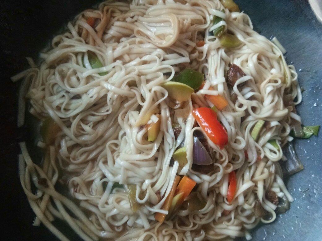 新疆版干煸炒面