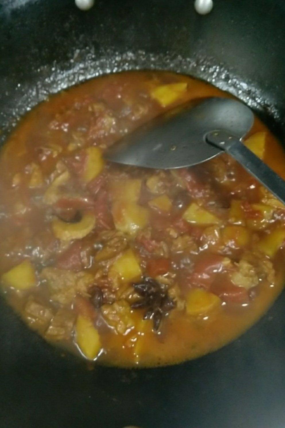 红烧牛肉土豆 （独家秘制）