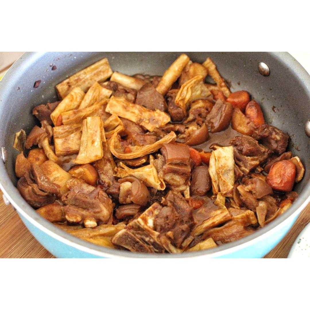 暖身广式羊肉煲