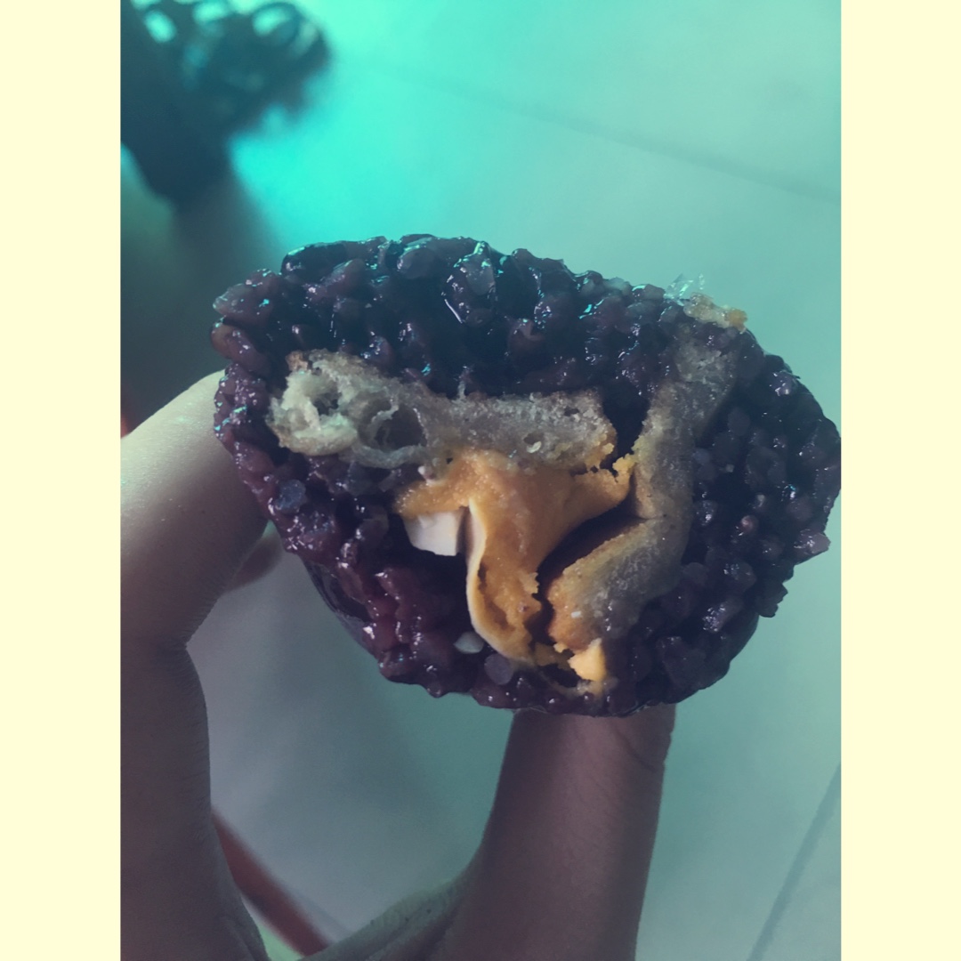 黑米粢饭团