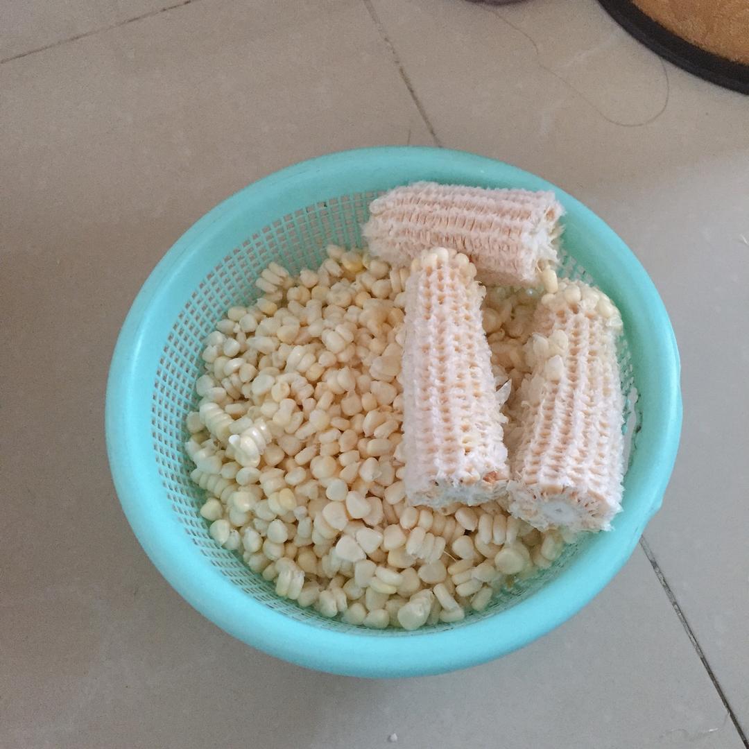 教你剥完整的玉米 看图就会啦 超简单