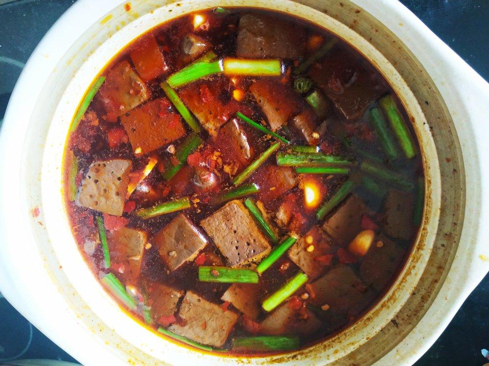 冒鸭血，让一碗白饭幸福飞起！
