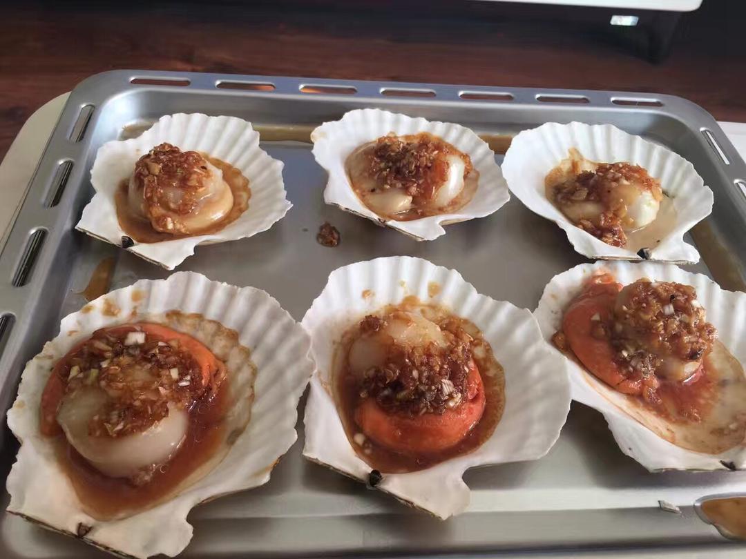 烤蒜蓉扇贝