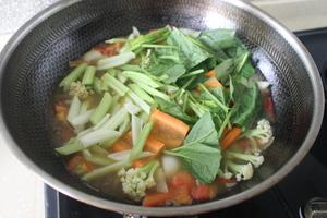 咖喱杂蔬汤的做法 步骤6