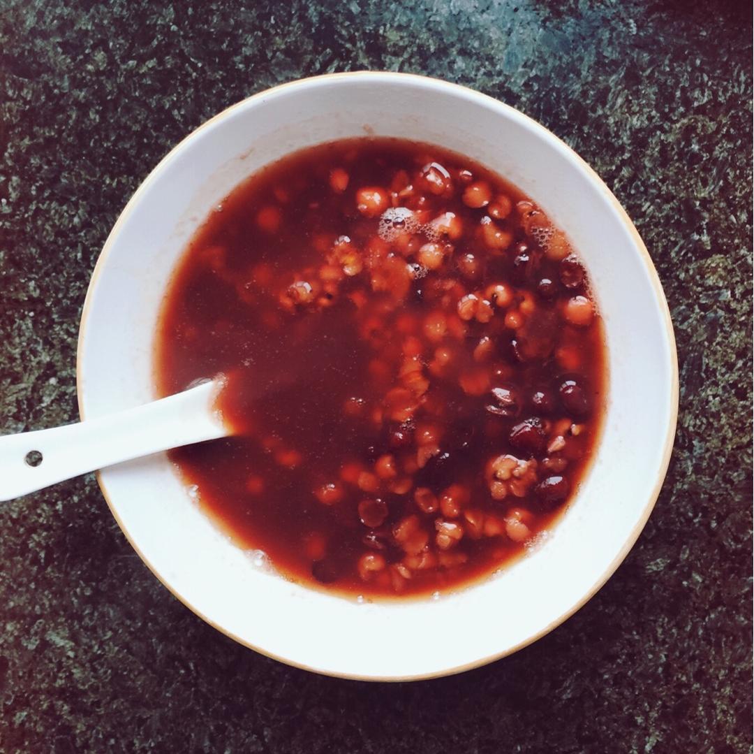袪寒去湿的好汤水——红豆薏米水