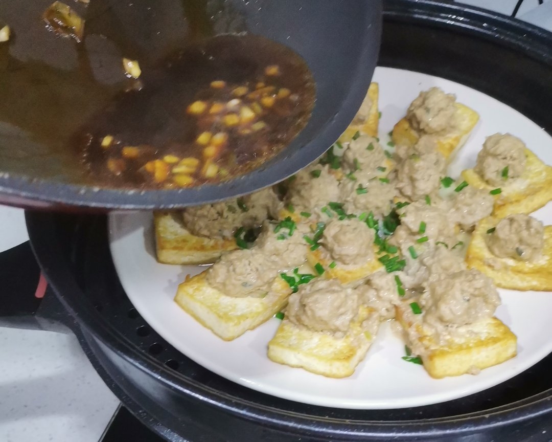 老豆腐蒸肉丸子的做法 步骤15