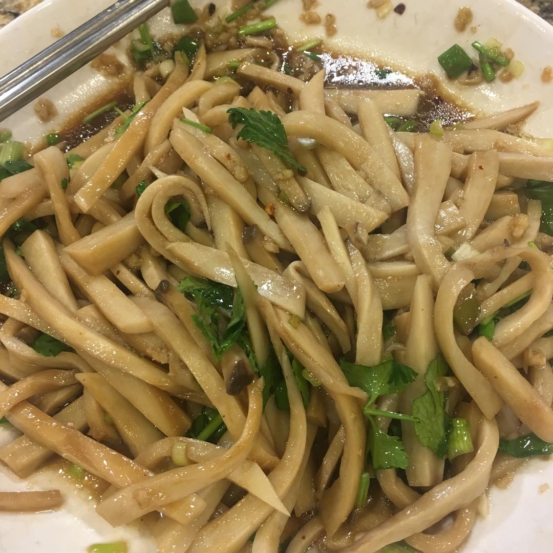 凉拌杏鲍菇