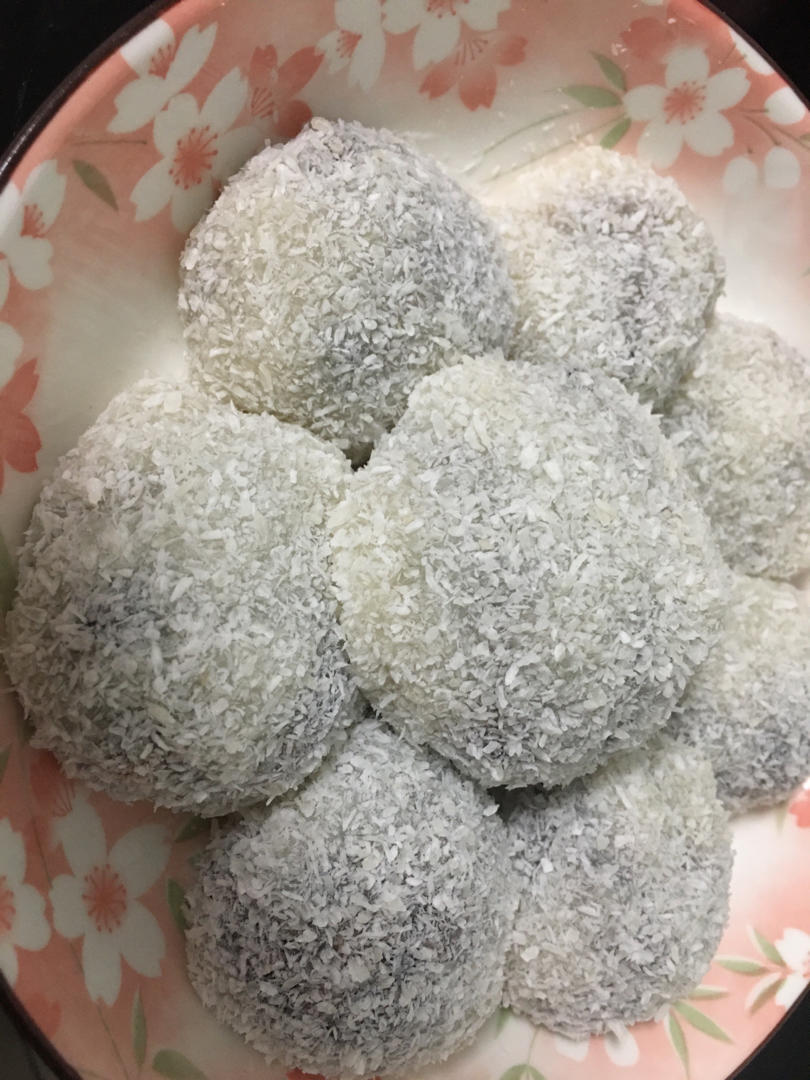 妈妈的最爱--花生芝麻糯米糍凉糕（附带烤花生做法）