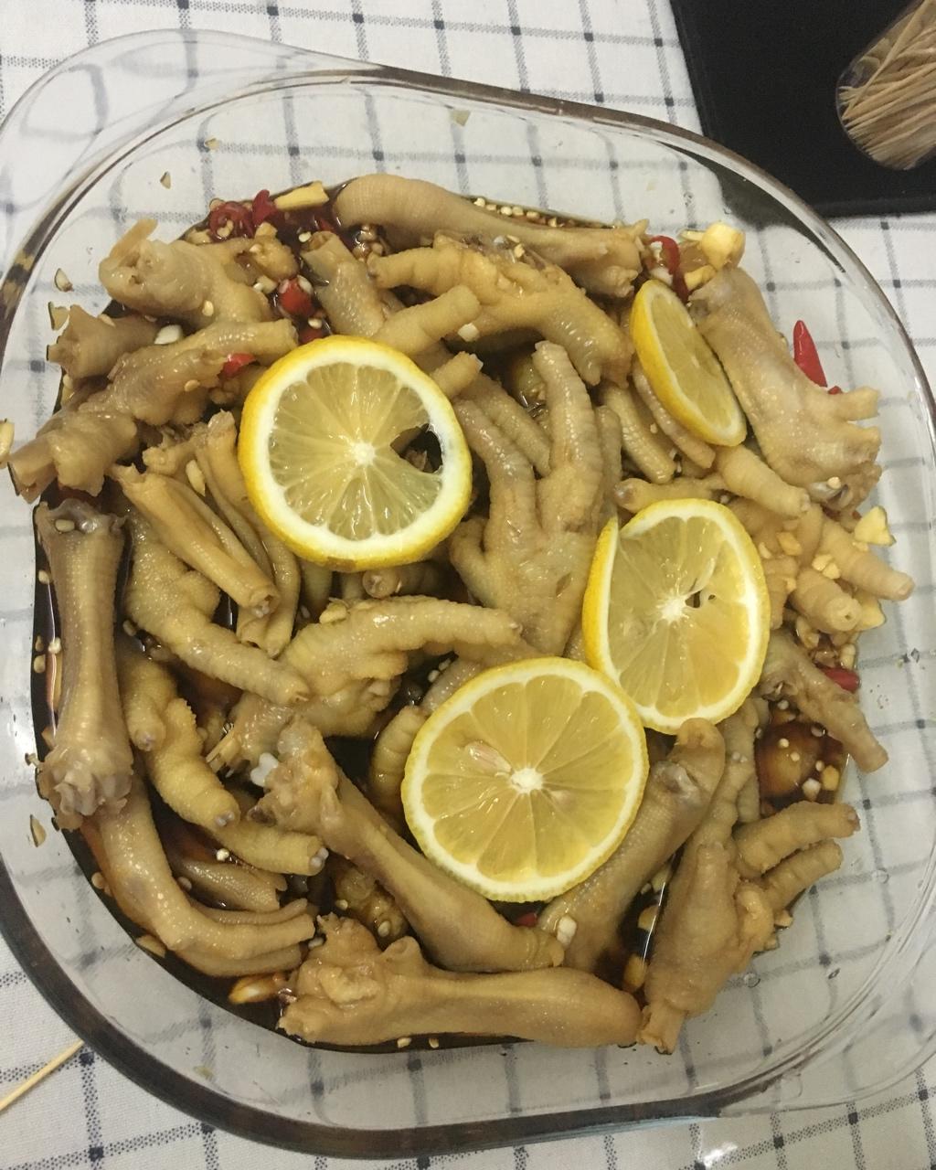 【柠檬酸辣凤爪】