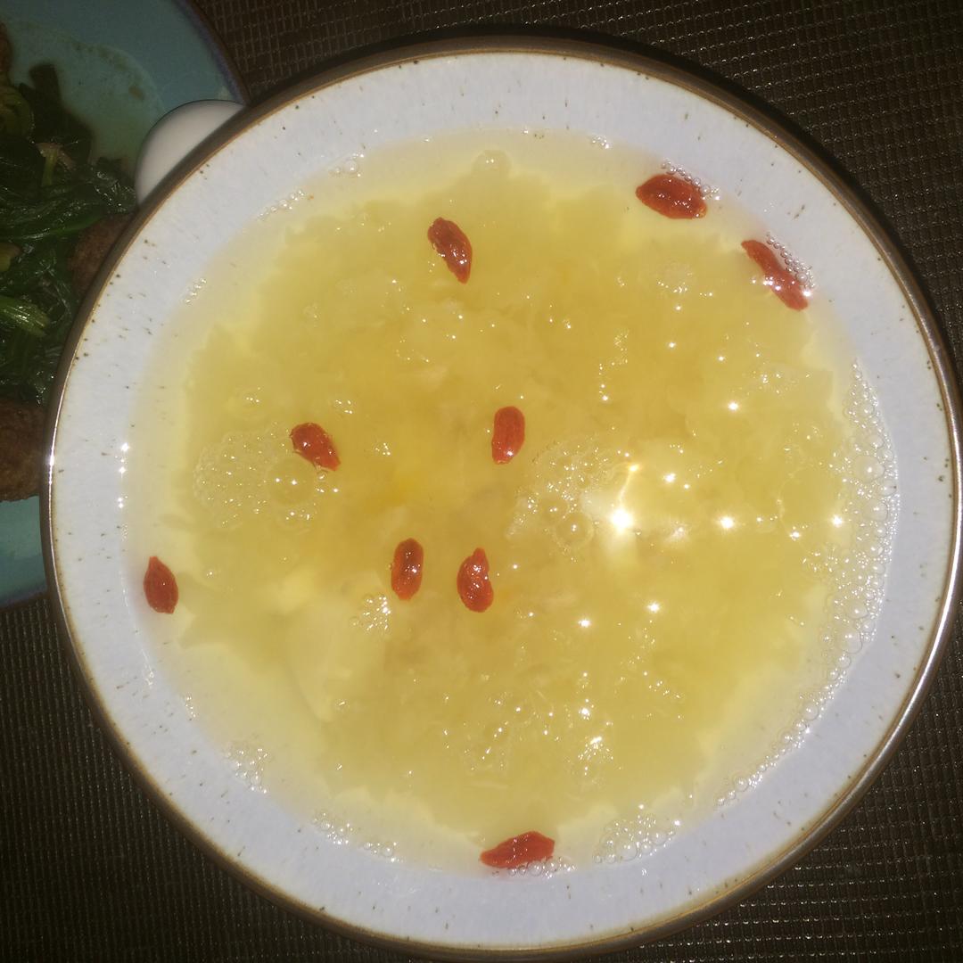 冰糖银耳汤的做法