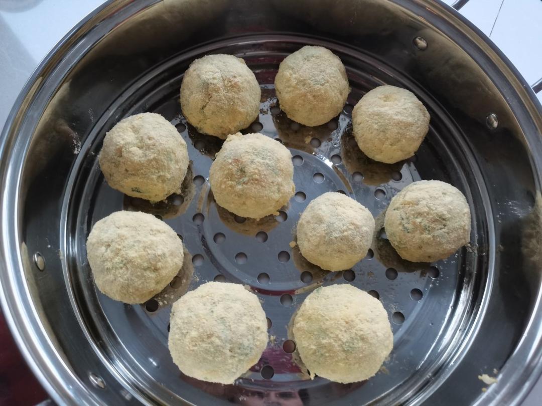 紫藤npbo做的减脂玉米面菜团子