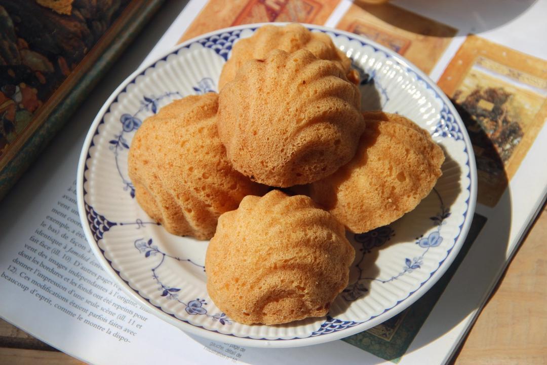 草莓夹心玛德琳蛋糕（玉米油版）