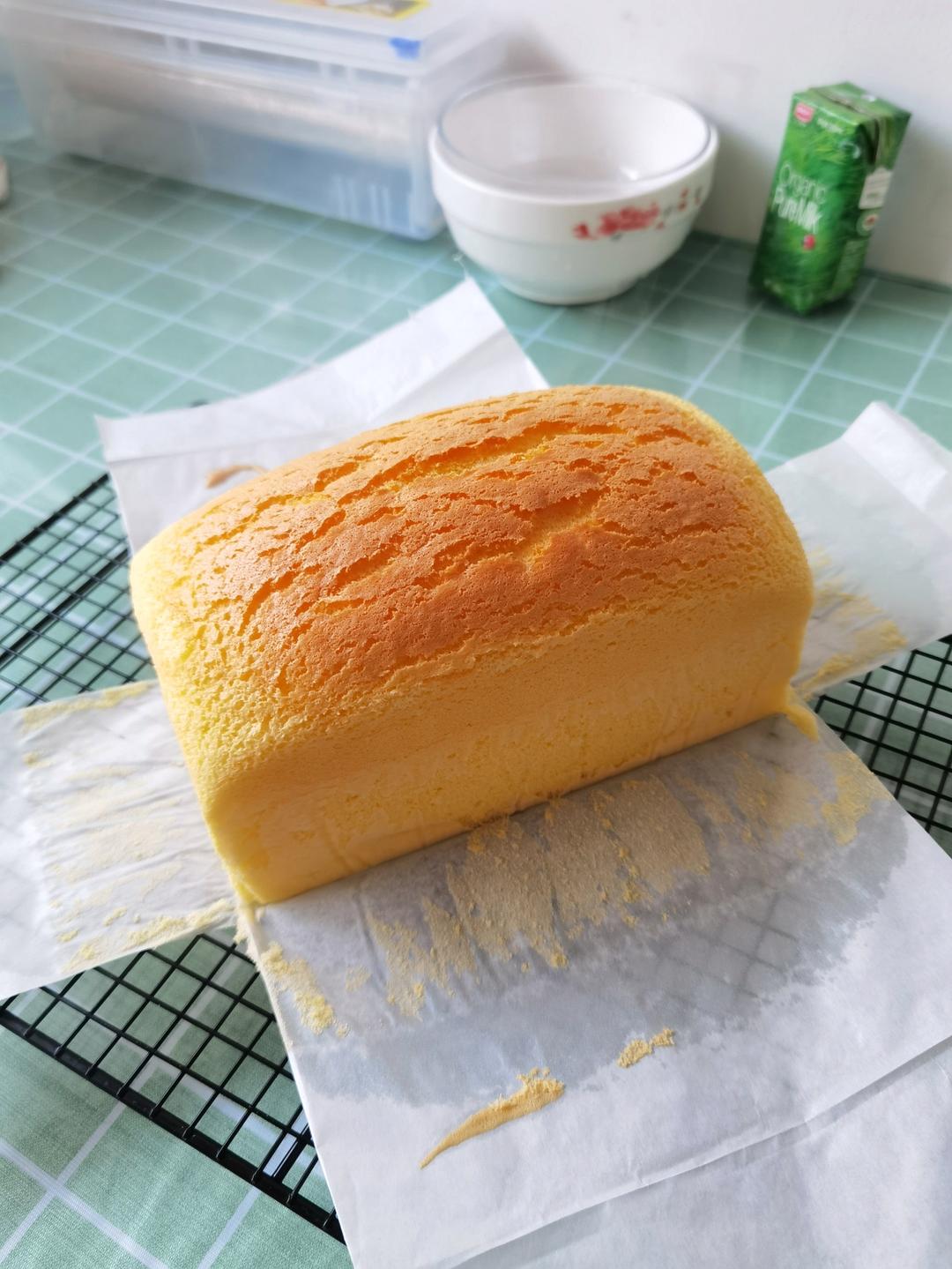 堪比柯基屁股
爆浆芝士🧀古早蛋糕