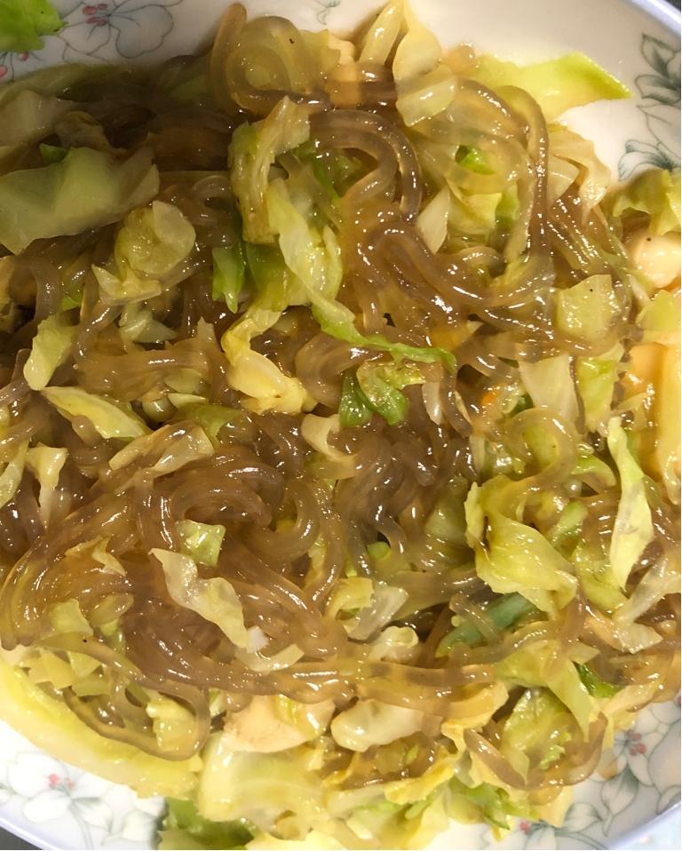 圆白菜炒粉条