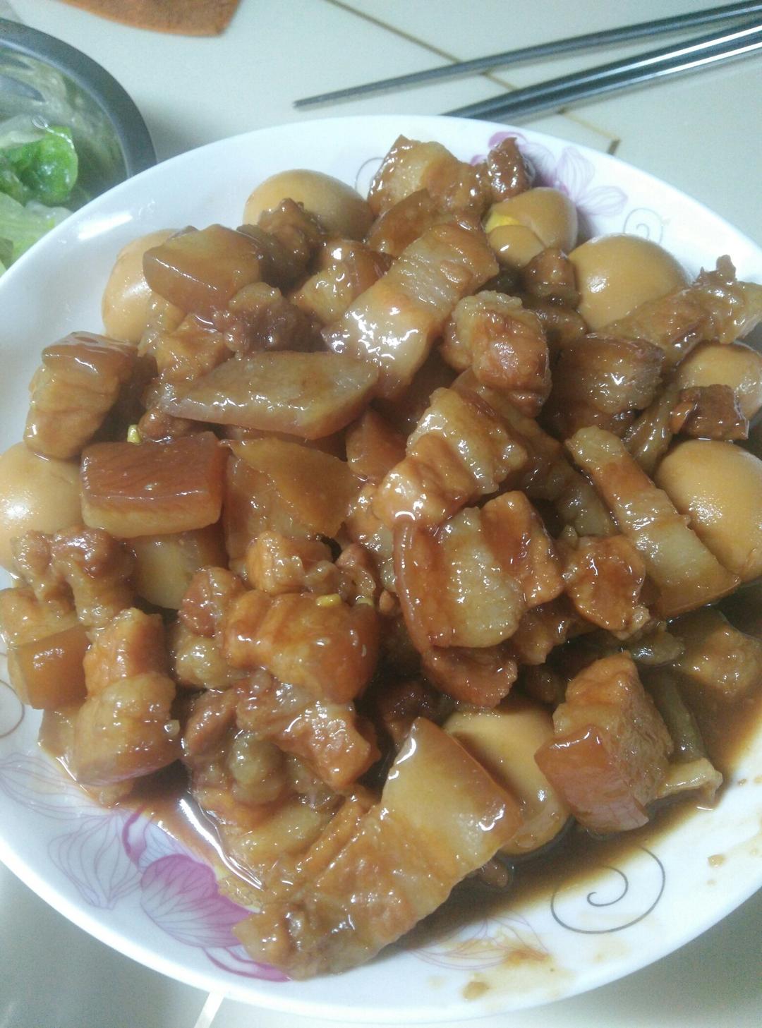 一碗高颜值有内涵的台湾卤肉饭