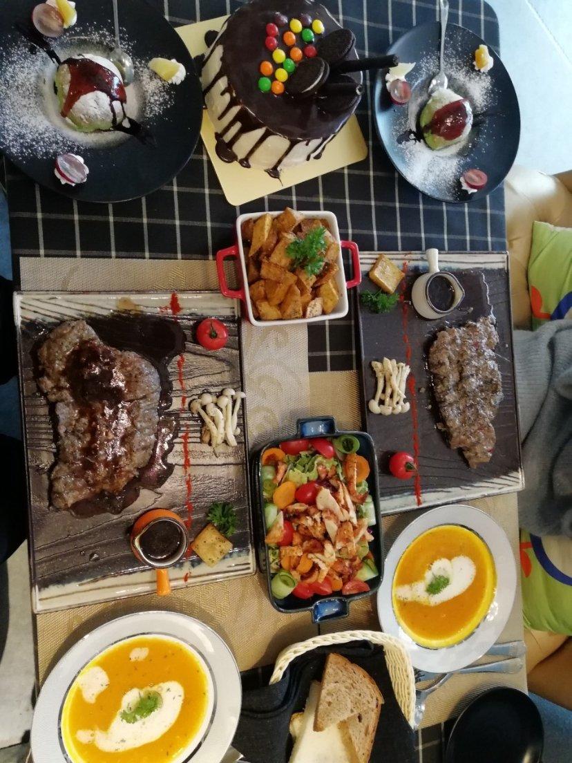 巧克力淋面蛋糕